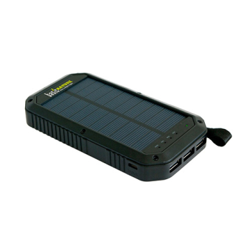 BasicNature Powerbank and flashlight with solar panel